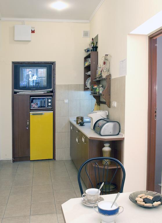 Niko Hostel Liov Cameră foto
